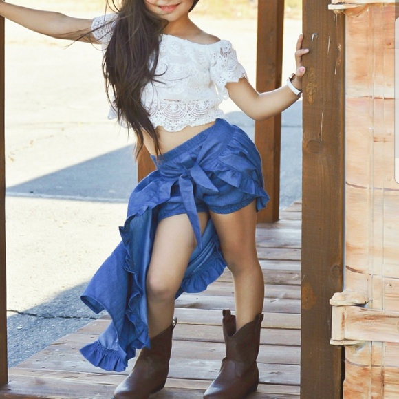 Boutique 2 Piece Set Lace Denim Fashion Set - Picture 7 of 7